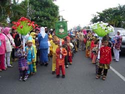 Karnaval Anak Tk Situs Berita Marching Band Indonesia Gambar